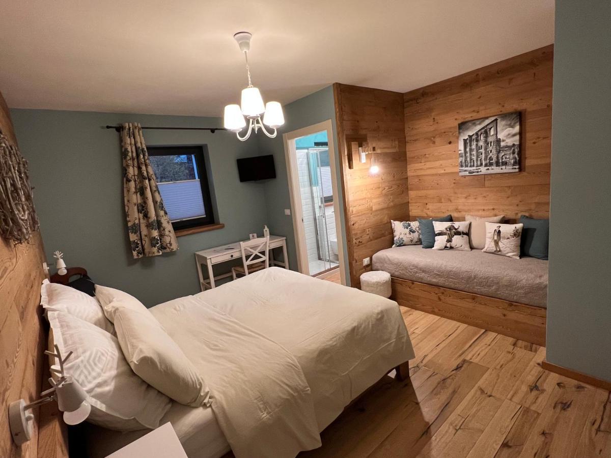 La Mucca Pelosa B&B Jovencan Ngoại thất bức ảnh